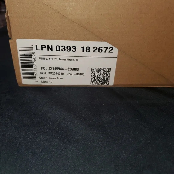 Fabletics Suede Stiletto Pointed heels - Picture 3 of 7